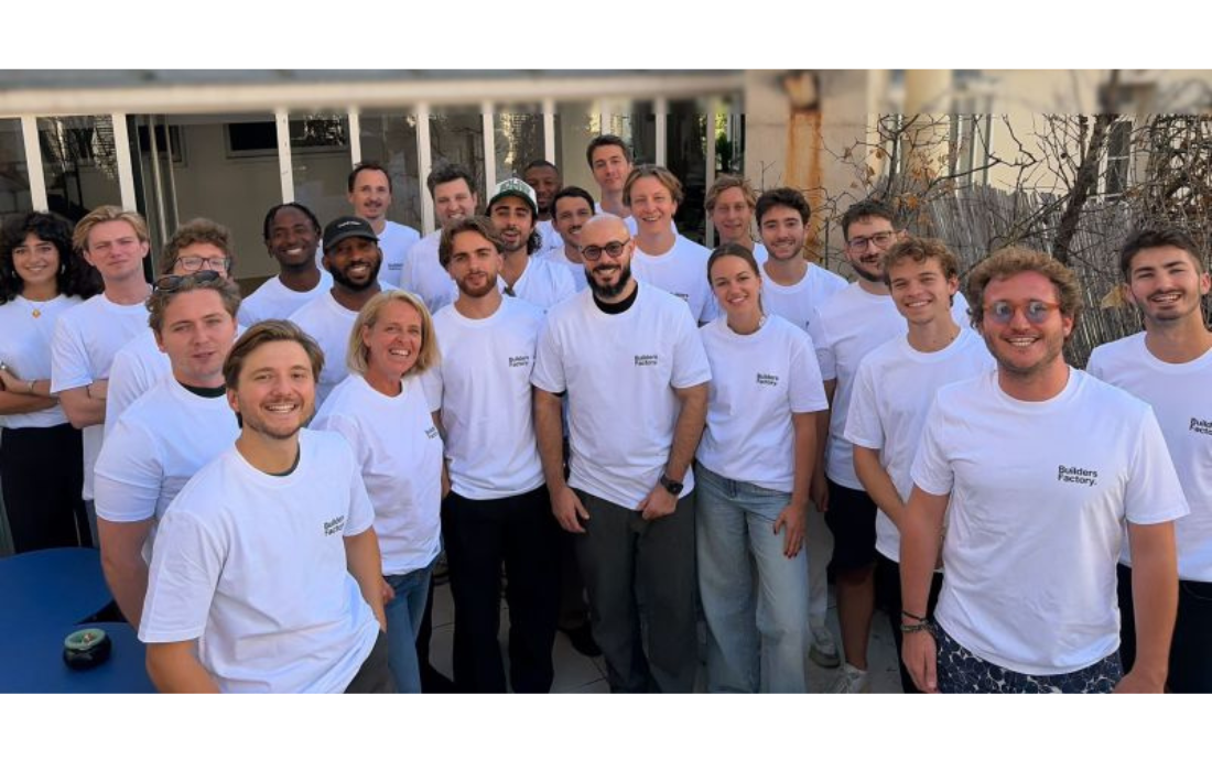 Klub rejoint la Builders Factory